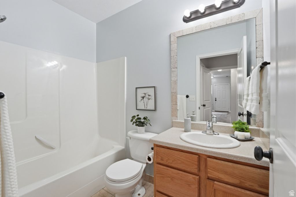 Image 16 of property listing at 14871 S TRESEDER ST, Draper, UT 84020