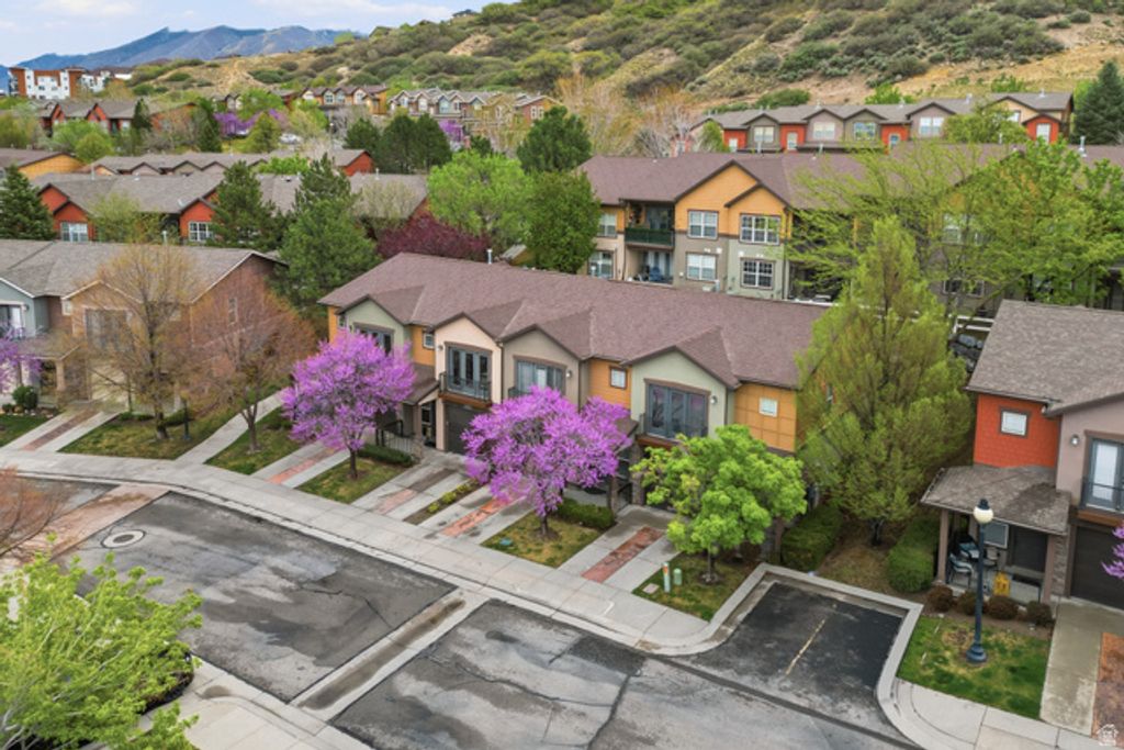 Image 22 of property listing at 14871 S TRESEDER ST, Draper, UT 84020