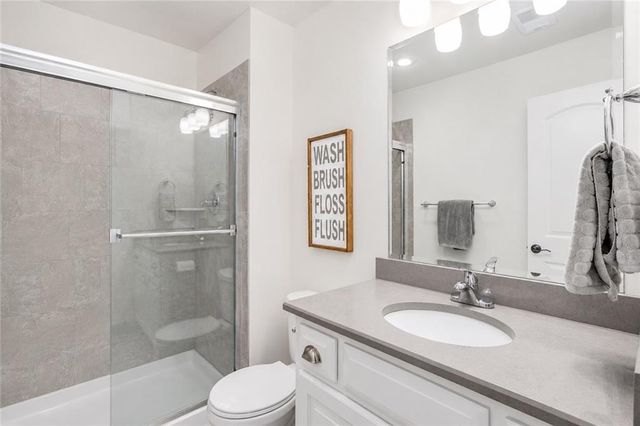 25205 W 97th Place, Lenexa, KS 66227