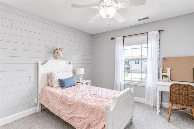 25205 W 97th Place, Lenexa, KS 66227
