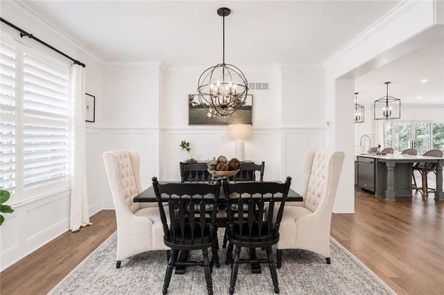 25205 W 97th Place, Lenexa, KS 66227
