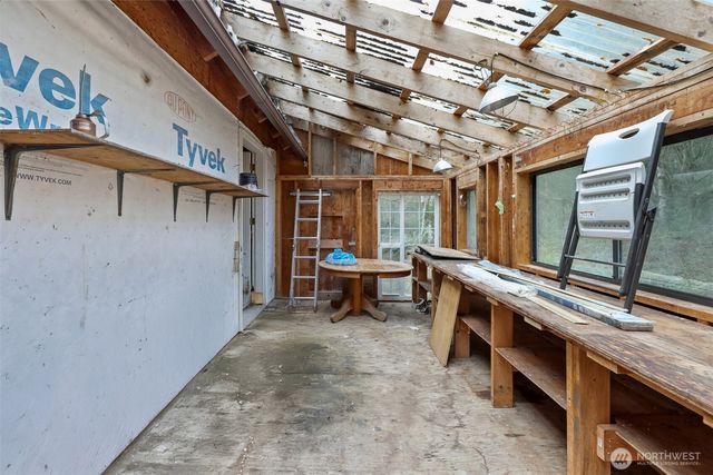 15411 Alder Mashell Road E, Eatonville, WA 98328