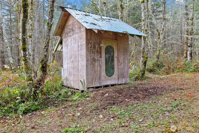 15411 Alder Mashell Road E, Eatonville, WA 98328