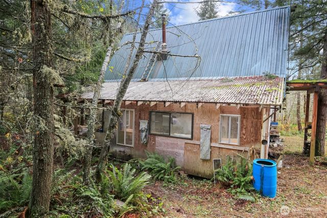 15411 Alder Mashell Road E, Eatonville, WA 98328