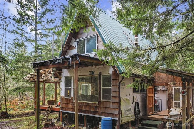 15411 Alder Mashell Road E, Eatonville, WA 98328