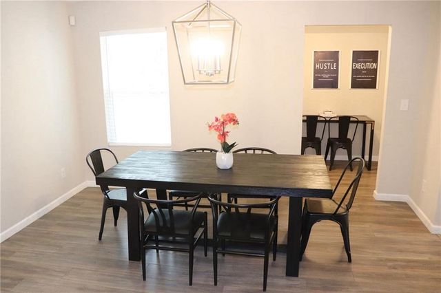 1371 Shoreham Drive, Atlanta, GA 30349