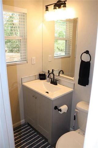 1371 Shoreham Drive, Atlanta, GA 30349