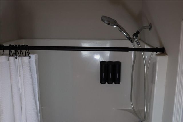 1371 Shoreham Drive, Atlanta, GA 30349