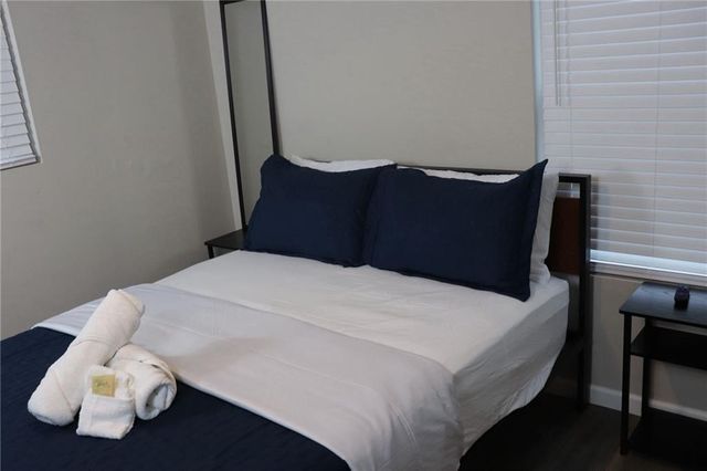 1371 Shoreham Drive, Atlanta, GA 30349