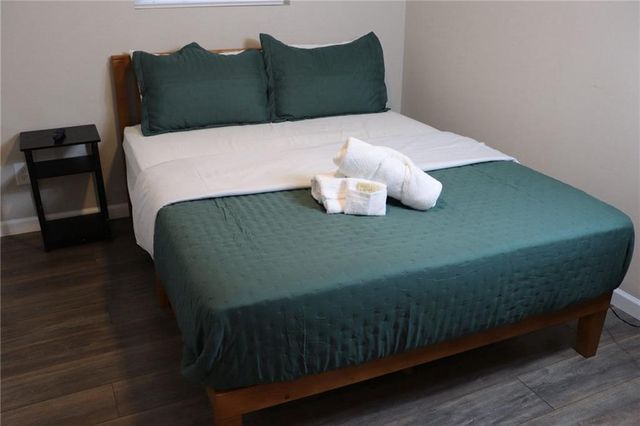 1371 Shoreham Drive, Atlanta, GA 30349