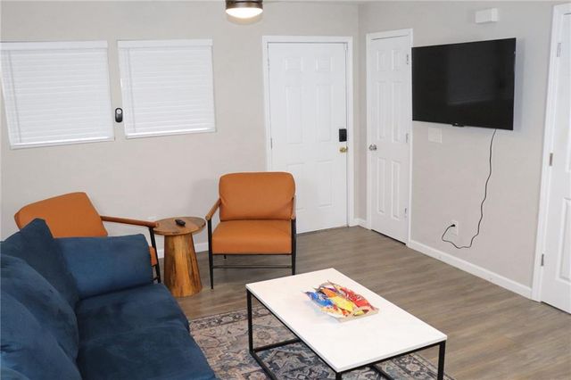 1371 Shoreham Drive, Atlanta, GA 30349