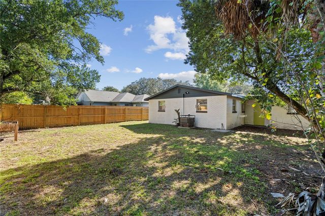 4220 E POWHATAN AVENUE, Tampa, FL 33610