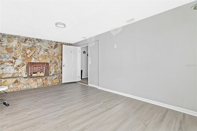 4220 E POWHATAN AVENUE, Tampa, FL 33610