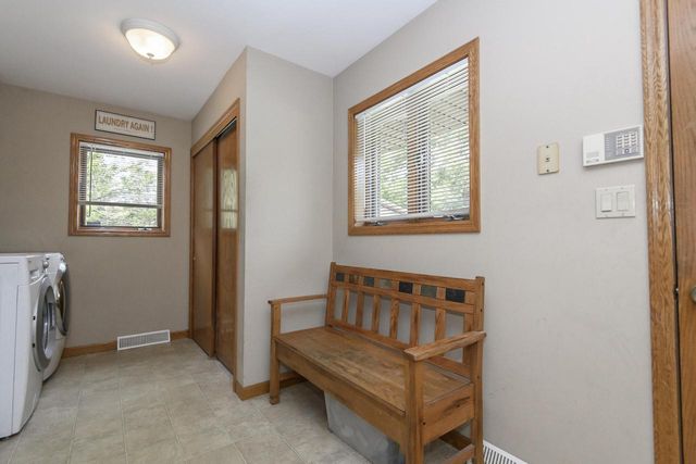 S38W34010 County Road D, Dousman, WI 53118