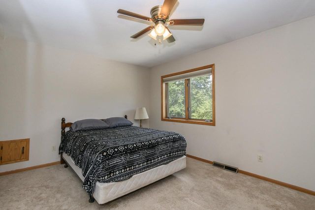 S38W34010 County Road D, Dousman, WI 53118