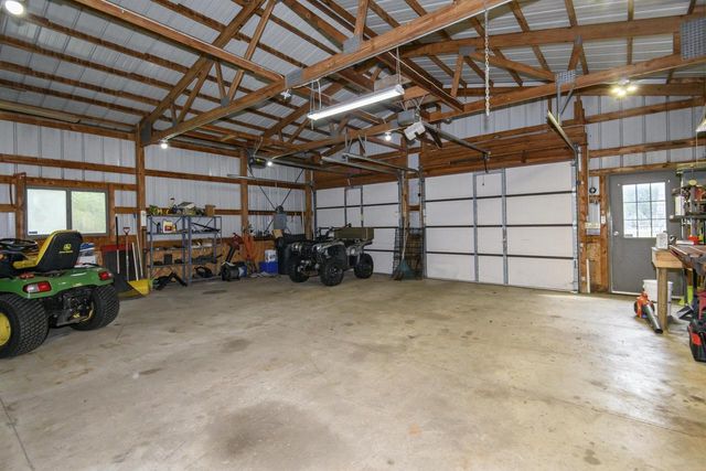 S38W34010 County Road D, Dousman, WI 53118