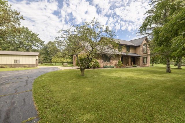S38W34010 County Road D, Dousman, WI 53118