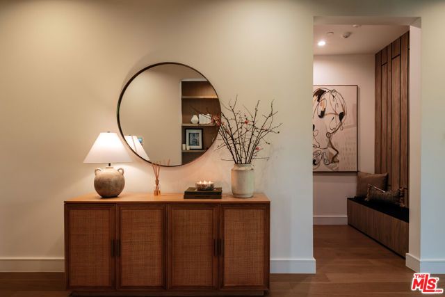 15473 La Maida Street, Sherman Oaks, CA 91403