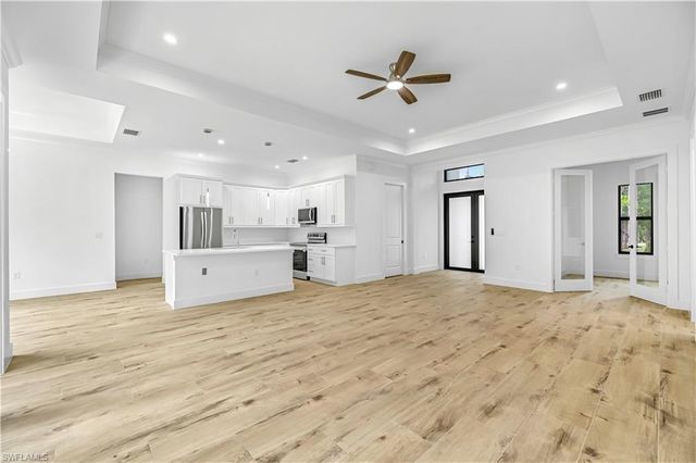 2668 39th Ave NE, Naples, FL 34120