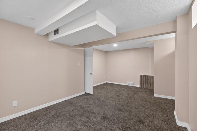 1234 Northey Street, Waterloo, IA 50703