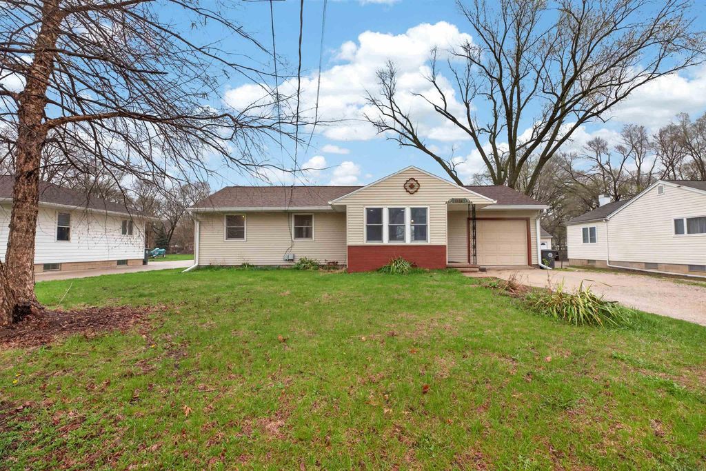 1234 Northey Street, Waterloo, IA 50703