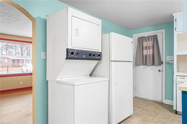 4020 Knollwood Drive, Archdale, NC 27263