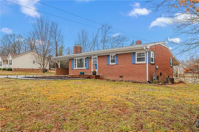 4020 Knollwood Drive, Archdale, NC 27263