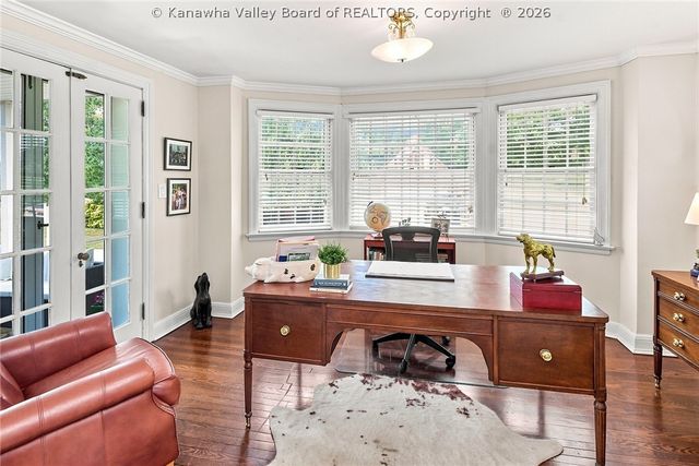 1017 Edgewood Drive, Charleston, WV 25302