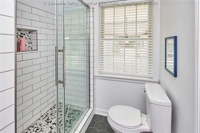 1017 Edgewood Drive, Charleston, WV 25302