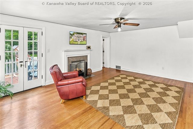 1017 Edgewood Drive, Charleston, WV 25302