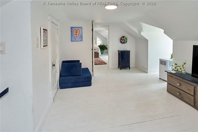 1017 Edgewood Drive, Charleston, WV 25302
