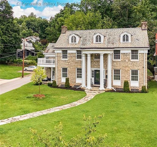 1017 Edgewood Drive, Charleston, WV 25302