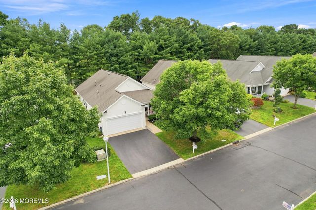 74 Marlow Drive, Jackson, NJ 08527