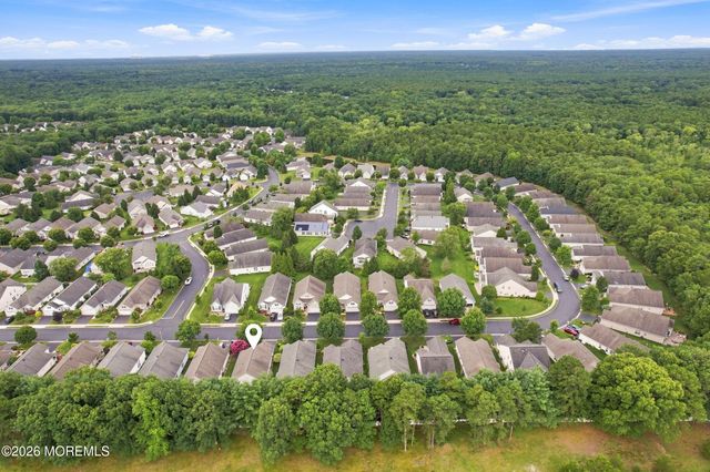 74 Marlow Drive, Jackson, NJ 08527