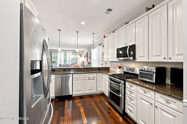 74 Marlow Drive, Jackson, NJ 08527