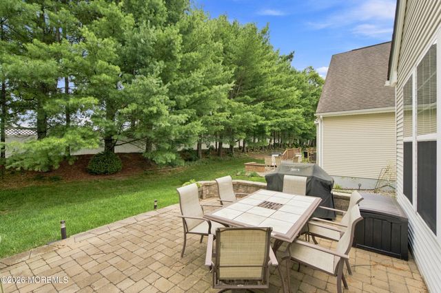 74 Marlow Drive, Jackson, NJ 08527