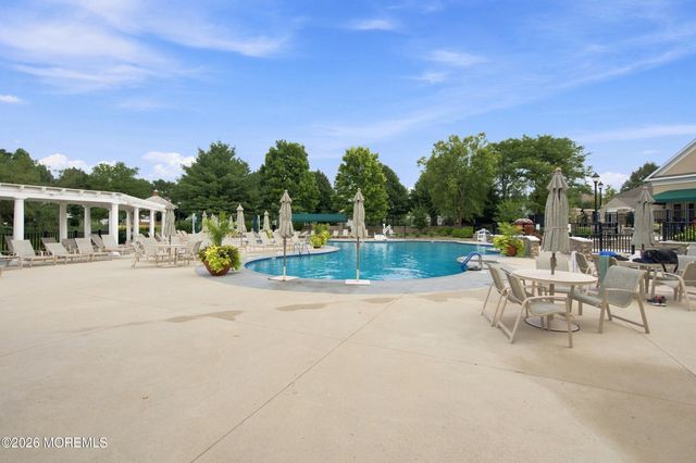 74 Marlow Drive, Jackson, NJ 08527