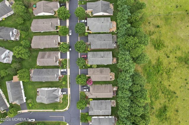 74 Marlow Drive, Jackson, NJ 08527