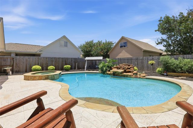 6515 Ray Road, Pasadena, TX 77505