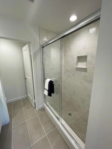 2572 Chamomile, Carlsbad, CA 92008