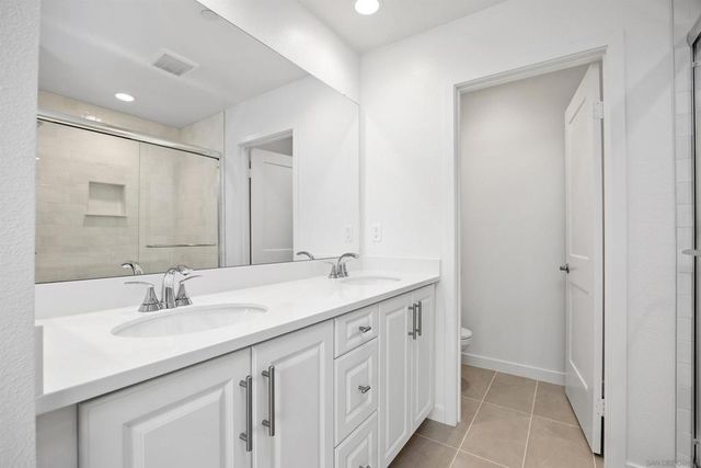 2572 Chamomile, Carlsbad, CA 92008