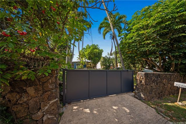 59-75 Hoalua Street, Haleiwa, HI 96712