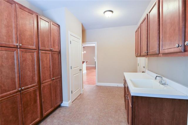 35 Nicklaus Circle, Social Circle, GA 30025