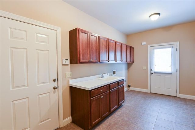 35 Nicklaus Circle, Social Circle, GA 30025