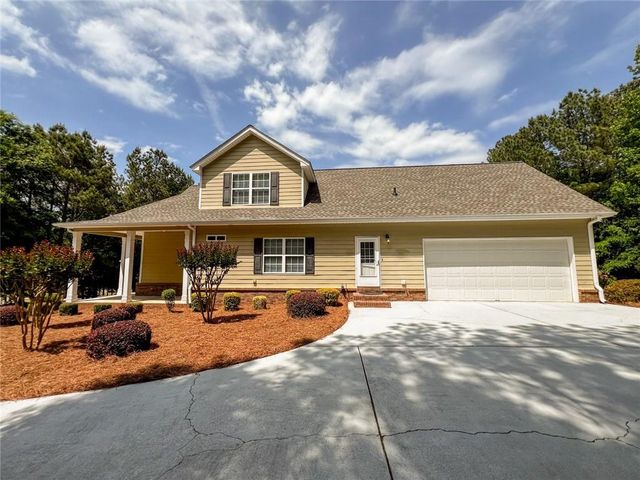 35 Nicklaus Circle, Social Circle, GA 30025