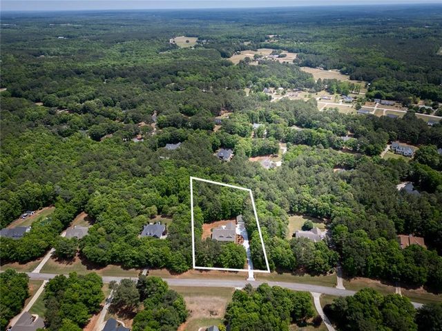 35 Nicklaus Circle, Social Circle, GA 30025
