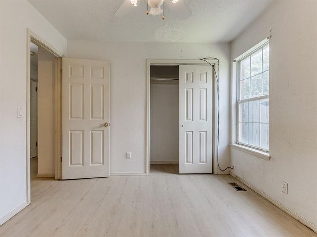11401 Matthews Avenue, Oklahoma City, OK 73162