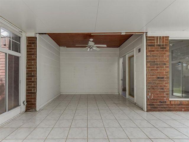 11401 Matthews Avenue, Oklahoma City, OK 73162