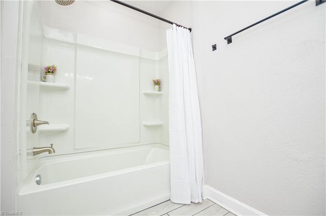 302 Louise Avenue, High Point, NC 27262