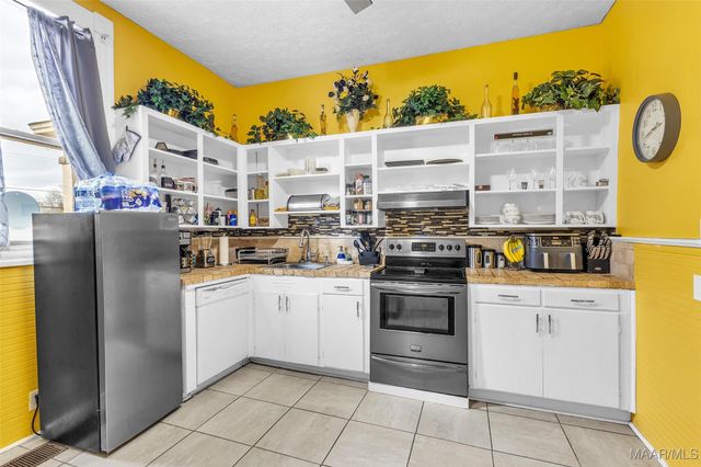 1802 Madison Avenue, Montgomery, AL 36107